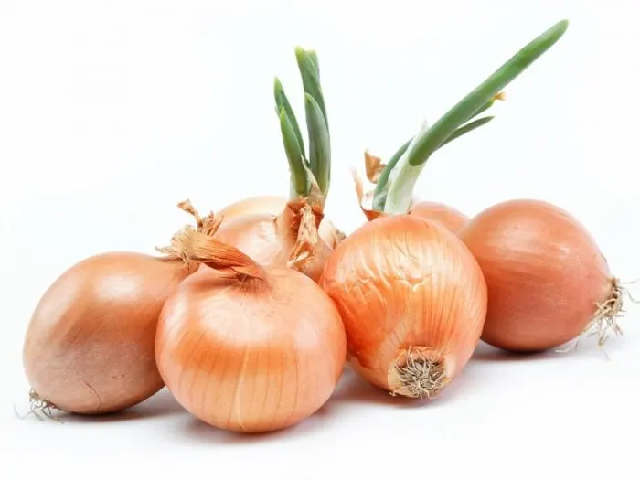 Onions (1kg)